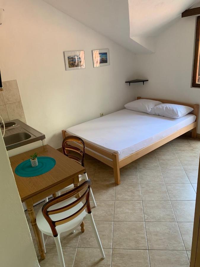 Apartmani Ivana Teodo Esterno foto