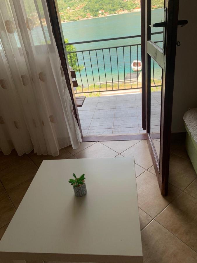 Apartmani Ivana Teodo Esterno foto
