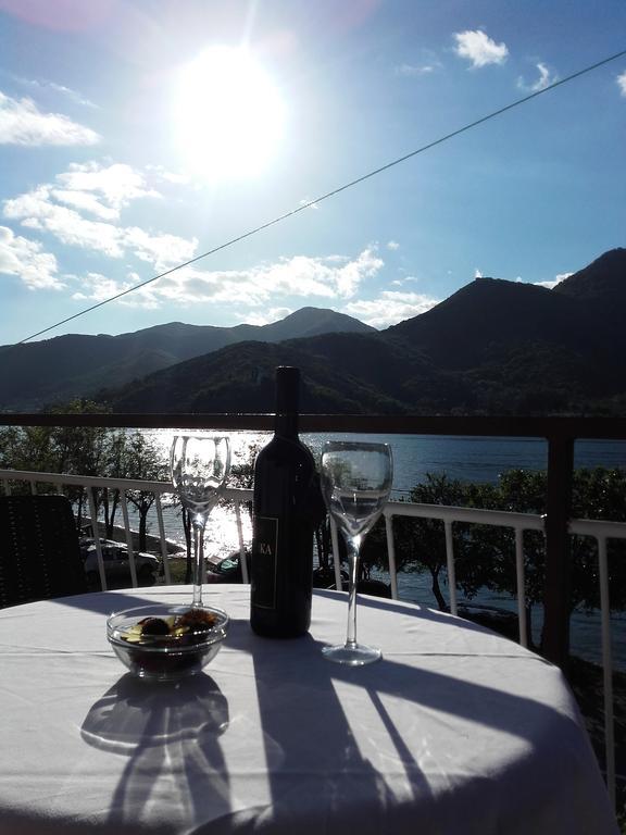 Apartmani Ivana Teodo Esterno foto