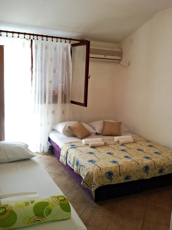 Apartmani Ivana Teodo Esterno foto